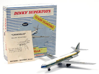 Lot 827 - DINKY TOYS FRANCE (1)