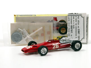 Lot 759 - DINKY TOYS FRANCE (1)