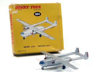 Lot 830 - DINKY TOYS FRANCE (1)