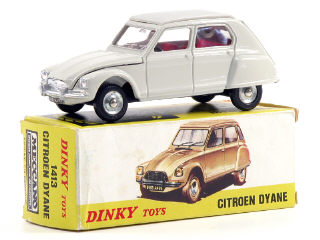 Lot 744 - DINKY TOYS FRANCE (1)
