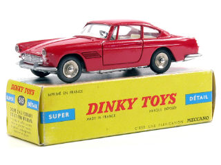 Lot 698 - DINKY TOYS FRANCE (1)