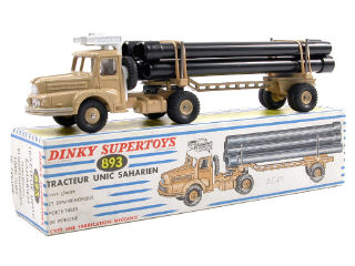 Lot 812 - DINKY TOYS FRANCE (1)