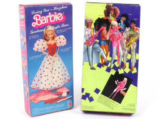 Lot 132 - DIVERS (2)