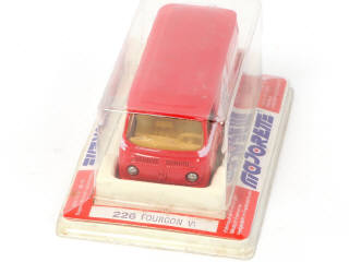 Lot 255 - MAJORETTE (FRANCE) (1)