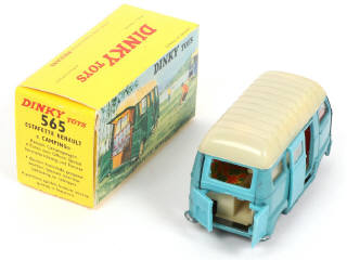 Lot 356 - DINKY TOYS (FRANCE) (1)