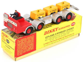 Lot 315 - DINKY TOYS (GB) (1)