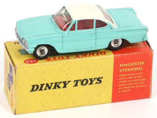 Lot 304 - DINKY TOYS (GB) (1)