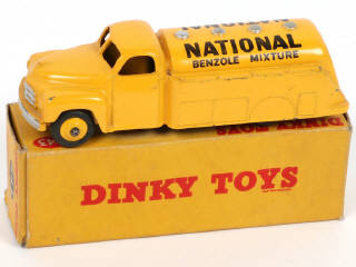Lot 313 - DINKY TOYS (GB) (1)