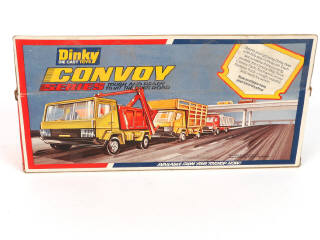 Lot 333 - DINKY TOYS (GB) (2)