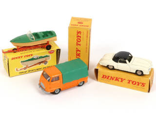Lot 351 - DINKY TOYS (3)