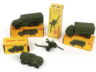 Lot 345 - DINKY TOYS (GB) (4)