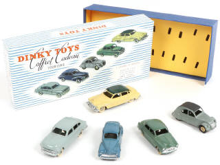 Lot 205 - DINKY TOYS (FRANCE) (1)