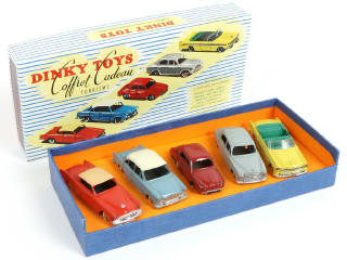 Lot 204 - DINKY TOYS (FRANCE) (1)
