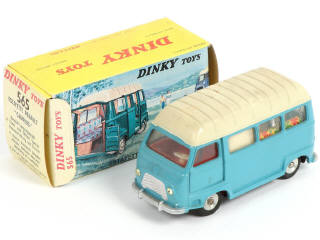 Lot 461 - DINKY TOYS (FRANCE) (1)