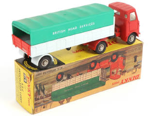 Lot 343 - DINKY TOYS (GB) (1)