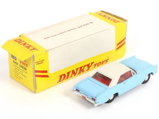 Lot 293 - DINKY TOYS (GB) (1)