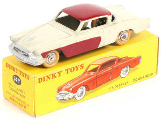 Lot 400 - DINKY TOYS (FRANCE) (1)