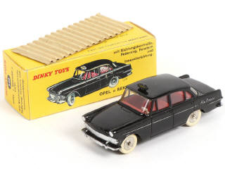 Lot 428 - DINKY TOYS (FRANCE) (1)