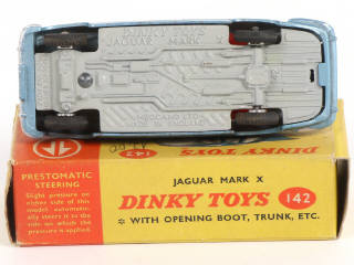Lot 281 - DINKY TOYS (GB) (1)