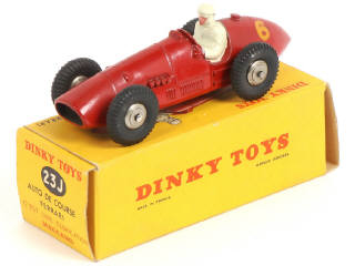 Lot 381 - DINKY TOYS (FRANCE) (1)
