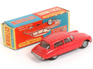 Lot 161 - CLIFFORD (HONG KONG) (1)