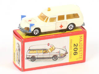 Lot 241 - MAJORETTE (FRANCE) (1)