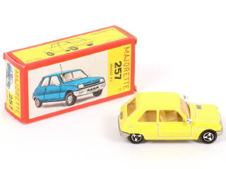 Lot 245 - MAJORETTE (FRANCE) (1)