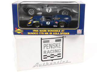 Lot 31 - PENSKE RACING (CHINE) (1)