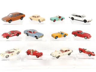 Lot 309 - DINKY TOYS (GB) (12)