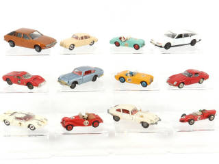 Lot 309 - DINKY TOYS (GB) (12)