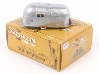 Lot 132 - BROOKLIN MODELS (GB) (1)