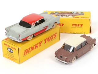 Lot 283 - DINKY TOYS (FRANCE) (2)