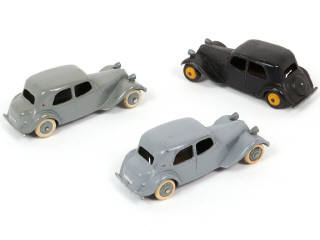 Lot 290 - DINKY TOYS (FRANCE) (3)