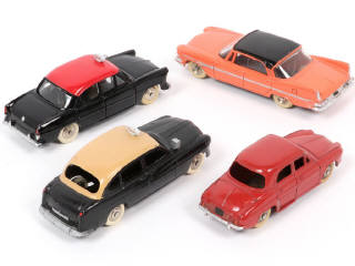 Lot 296 - DINKY TOYS (FRANCE) (4)