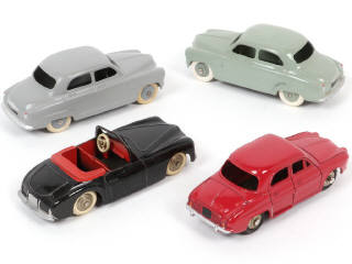Lot 295 - DINKY TOYS (FRANCE) (4)