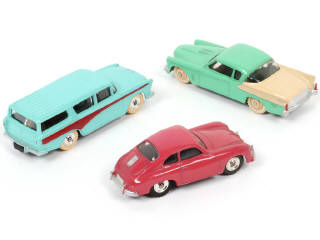 Lot 256 - DINKY TOYS (GB) (3)