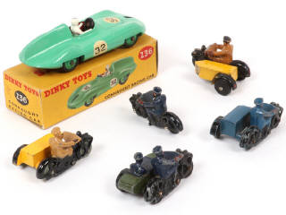 Lot 267 - DINKY TOYS (GB) (6)