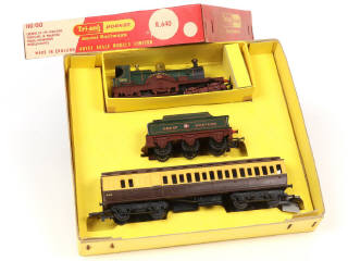 Lot 17 - HORNBY 'HO' (1)