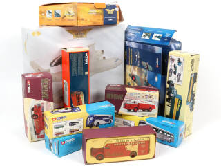 Lot 170 - CORGI TOYS (GB) (10)