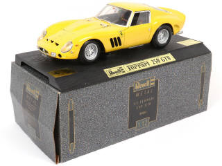 Lot 60 - REVELL (ALLEMAGNE) (1)