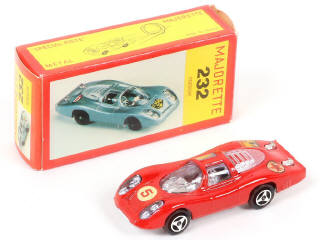 Lot 114 - MAJORETTE (FRANCE) (1)