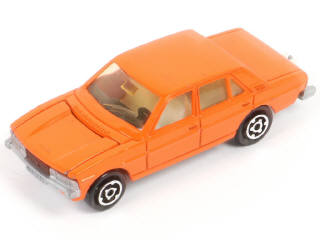 Lot 119 - MAJORETTE (FRANCE) (1)