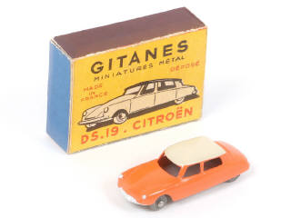 Lot 271 - GITANES (FRANCE) (1)