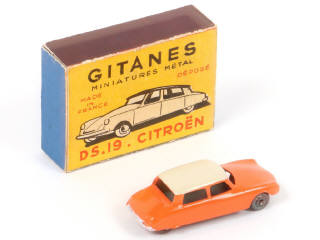 Lot 271 - GITANES (FRANCE) (1)