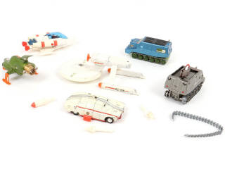 Lot 337 - DINKY TOYS (GB) (6)
