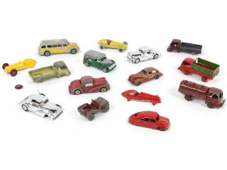 Lot 165 - DIVERS (15)