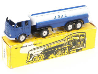 Lot 213 - MÄRKLIN (ALLEMAGNE) (1)