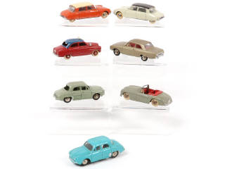 Lot 324 - DINKY TOYS (FRANCE) (7)