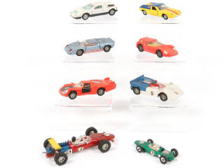 Lot 339 - DINKY TOYS (GB) (8)