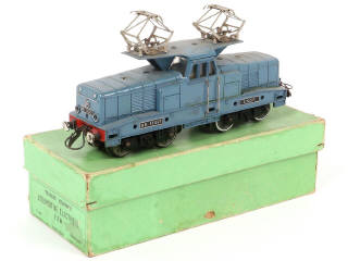 Lot 33 - HORNBY 'O' (FRANCE) (1)